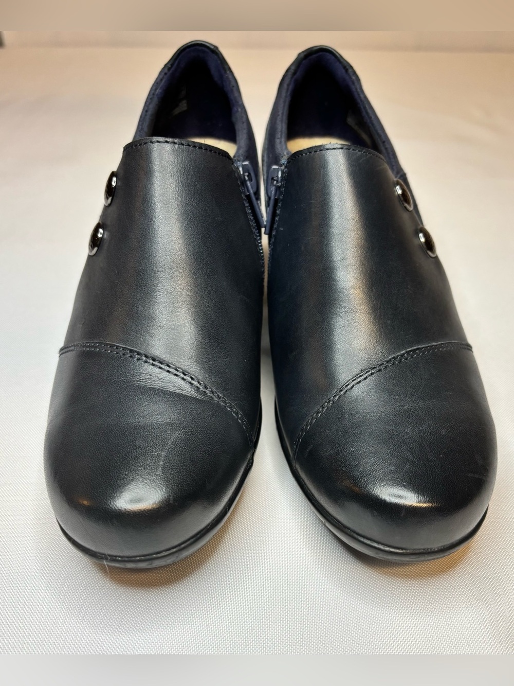 Clarks Emslie Warren Navy Blue Leather Bootie 7.5 Comfort GrannyCore Corporate